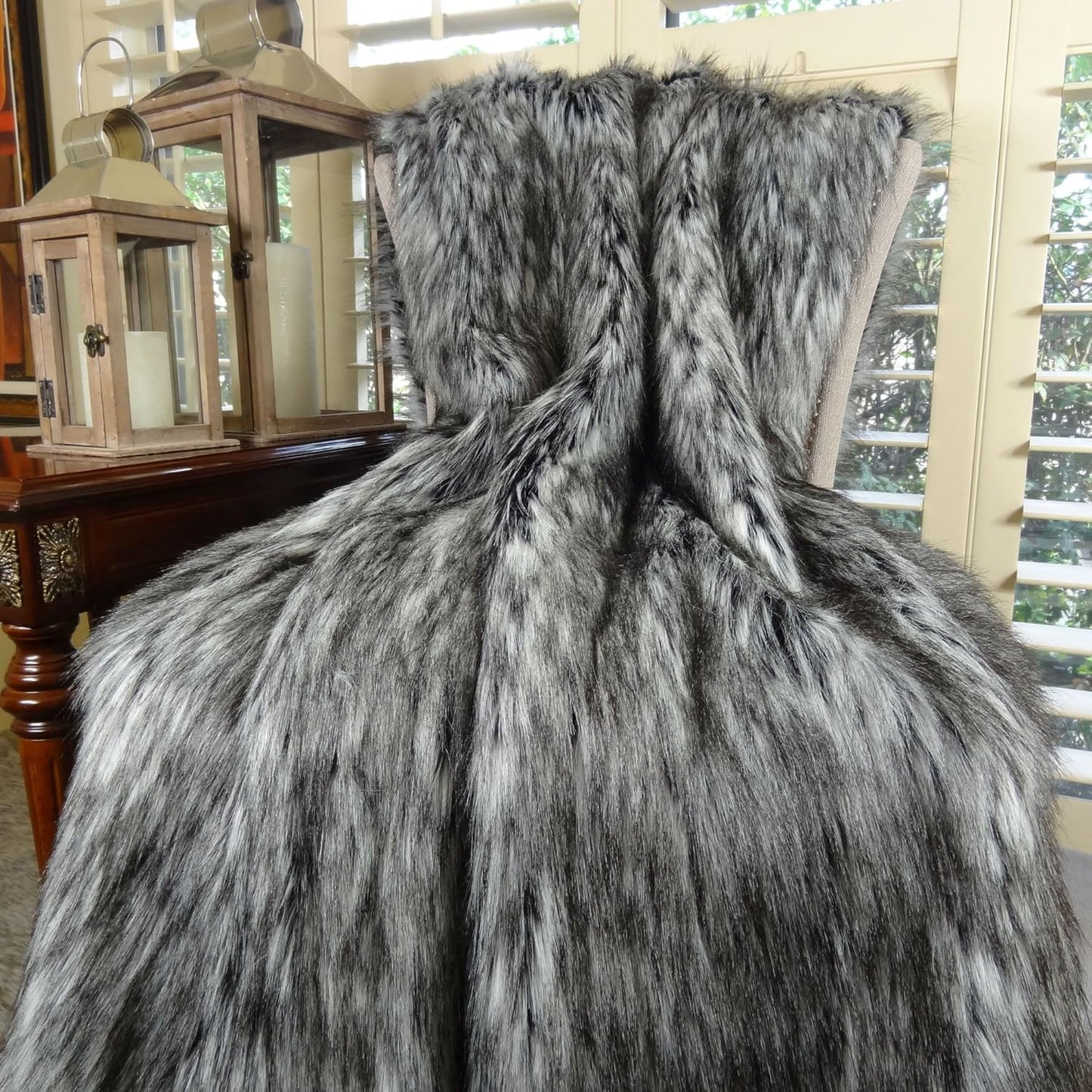 Exotic Siberian Gray White Black Husky Fur - Gray Faux Fur Throw Blanket - Luxury Soft Faux Fur, Made in USA, 16411