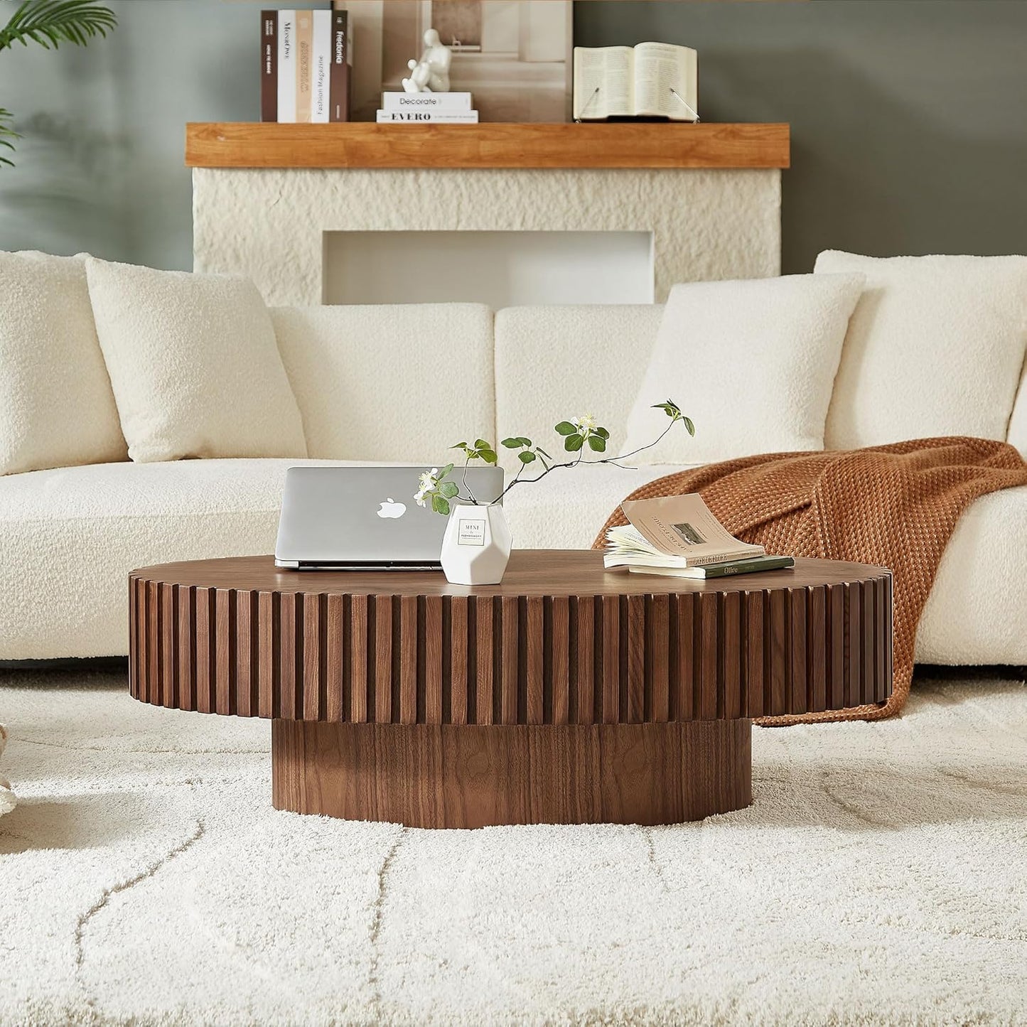 Oval Coffee Table for Living Room, Modern Fluted Coffee Tables with Pedestal Base, Handcrafted Centre Tea Tables Easy Assembly-43.7" Walnut