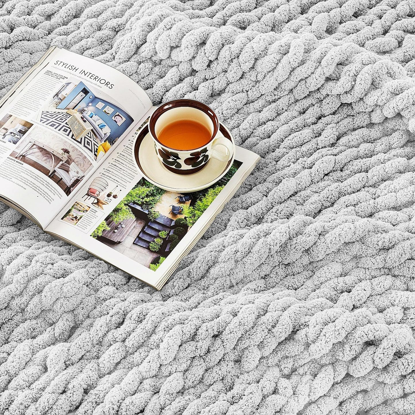 Ultra Soft Chunky Knit Blanket Throw -50x60 Hand Knitted Warm Chenille Throw Blanket, Home Decor Soft Thick Yarn Cable Knit Blanket Breathable Fleece Banket Christmas for Couch Bed Sofa Best GIF
