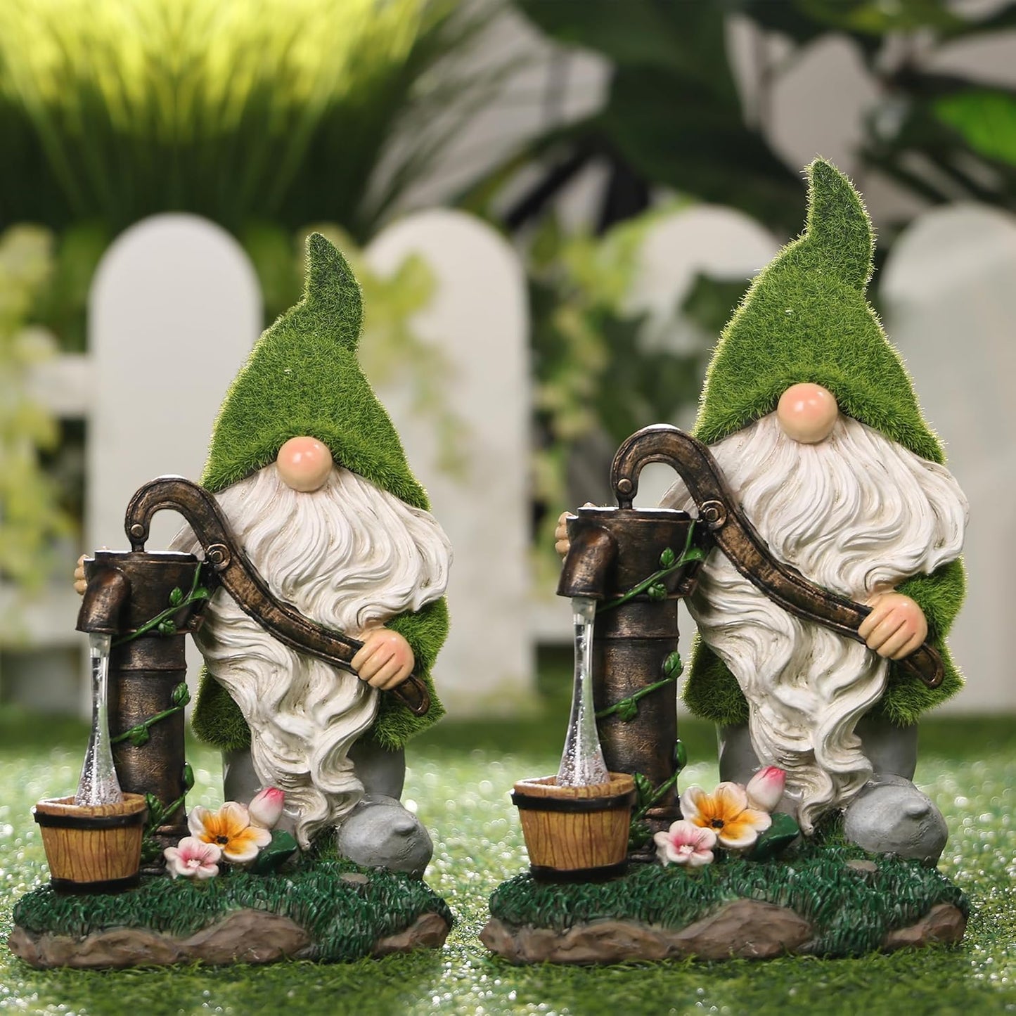 TERESA'S COLLECTIONS Resin Garden Gnomes Decor with Solar Lights, Fathers Gifts, Green Outdoor Decorations for Porch Patio, Gifts for Dad and Mom，Outdoor Garden Decor Ornaments for Outside, 10"
