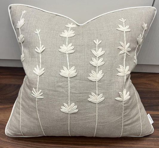 VAGMINE Hand Embroidered Daisy Accent Throw Pillow Cover - 18x18 Inches Square - 100% Linen Natural Decorative Cushion Cover for Couch, Sofa, Bed - Textured Embroidery - Boho Floral Home Décor