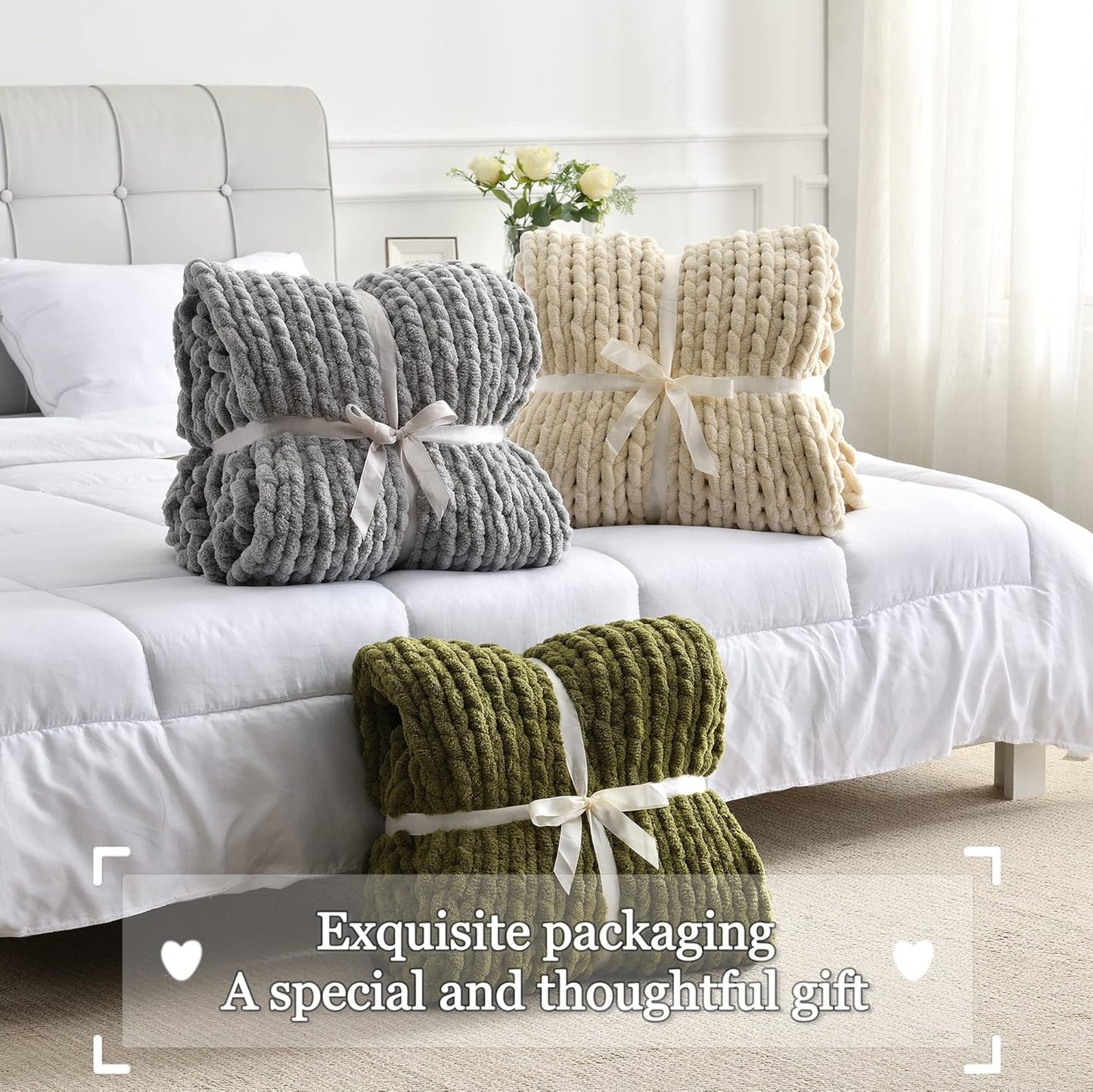 Maetoow Tighter Version Chenille Chunky Knit Blanket Throw （40×50 Inch）, Handmade Warm & Cozy Blanket Couch, Bed, Home Decor, Soft Fleece Banket, Boho Thick Blankets and Giant Yarn Throws，Dark Grey