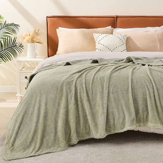 EMME Muslin and Fleece Queen Blanket Reversible - 80"*90" Sage Green Soft Warm Throw Blankets for Couch Bed Picnic Travel Bed