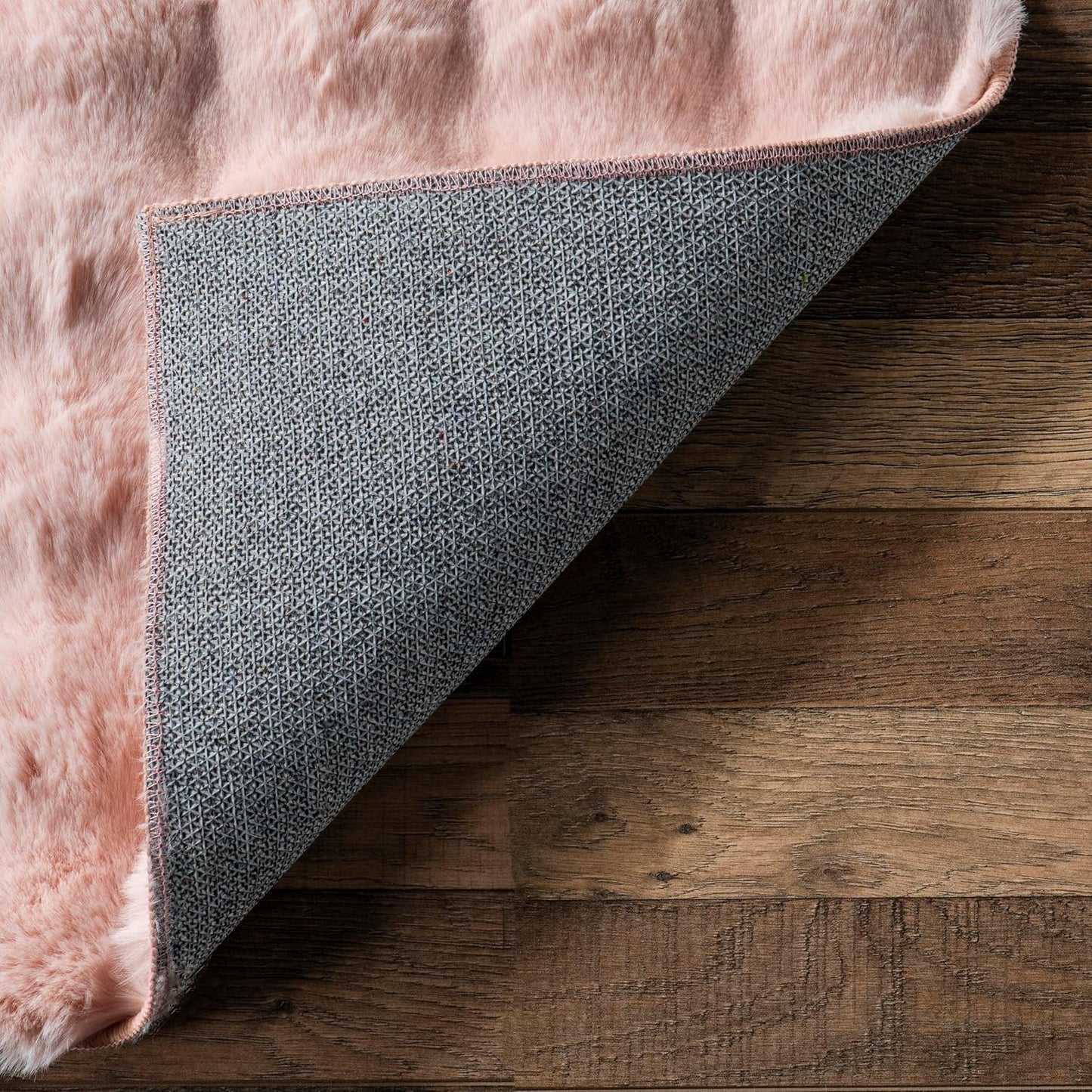 nuLOOM 3'9' x 6' Cozy Plush Area Rug, Machine Washable, Non-Slip, Soft Fluffy Shag Carpet for Living Room Bedroom Kids Room Nursery Home Decor, Jeni Blush